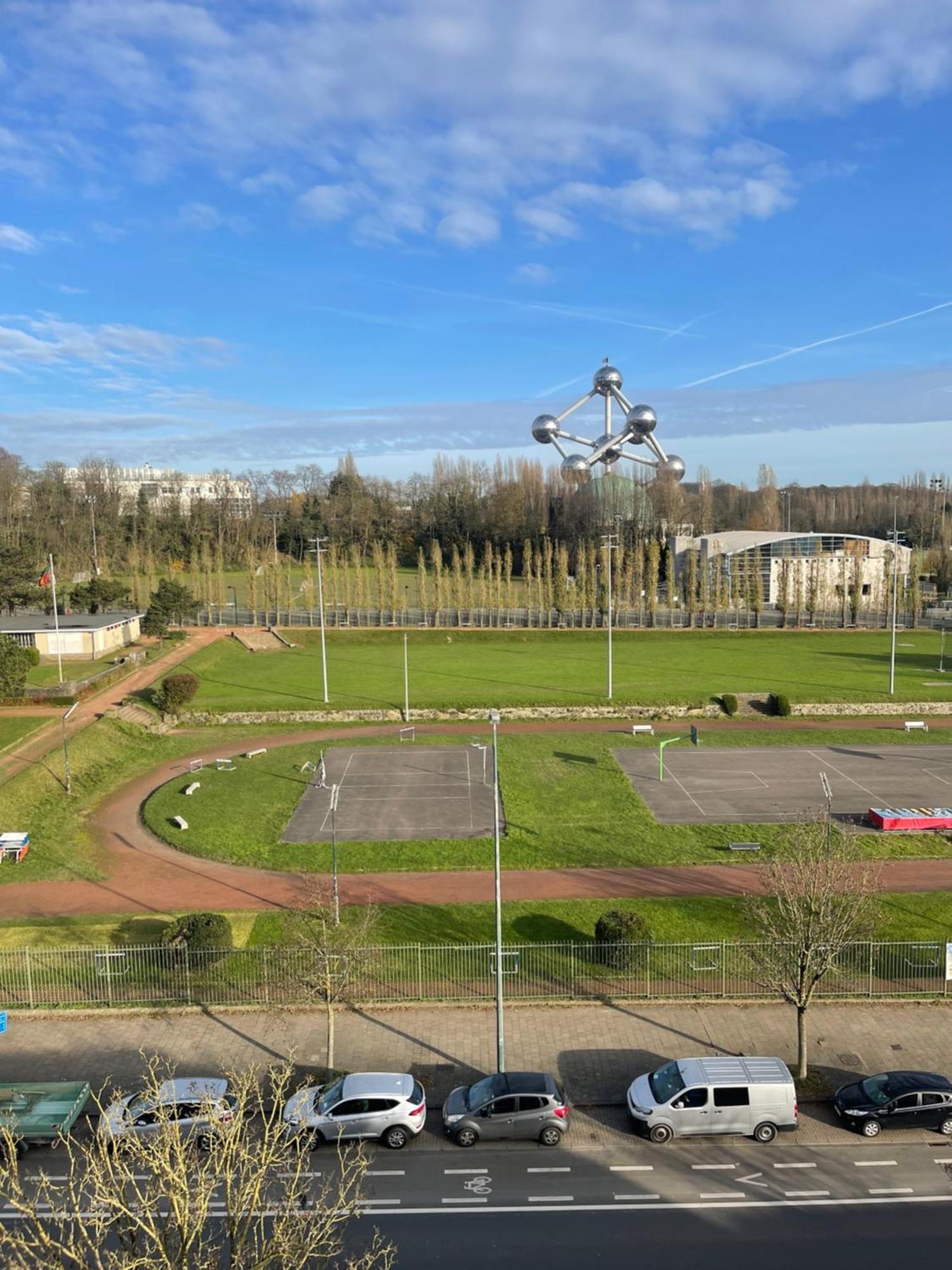 Atomium Ap * Brussels